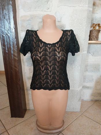 Tee-shirt femme taille 38 marque kodja en tres bon etat