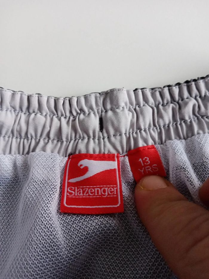 Short gris T 13 ans - photo numéro 2