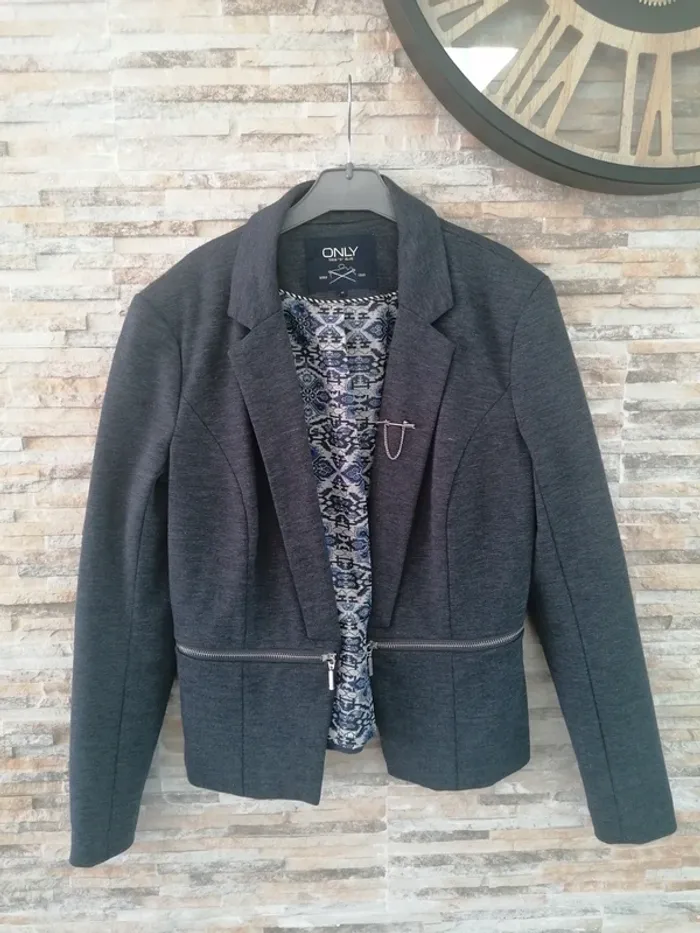 Veste Blazer only femme taille M #Vêtements_femmes_krocaro - photo numéro 3