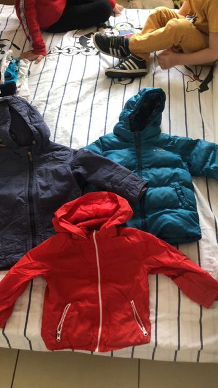 lot de veste toutes saisons 3 ans