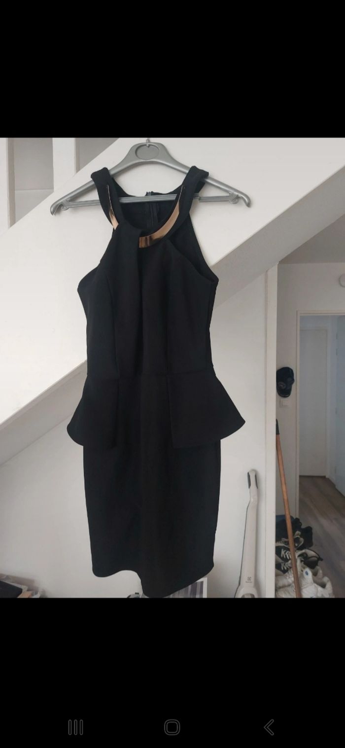 Robe courte