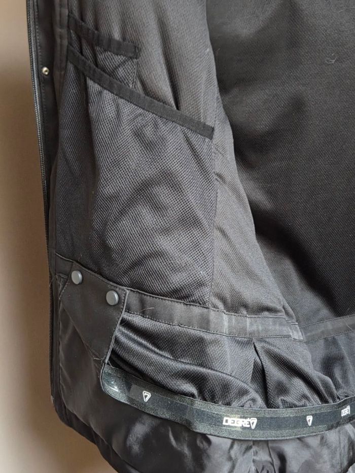 Veste de ski noir avec fausse fourrure degré 7 44/L - photo numéro 3