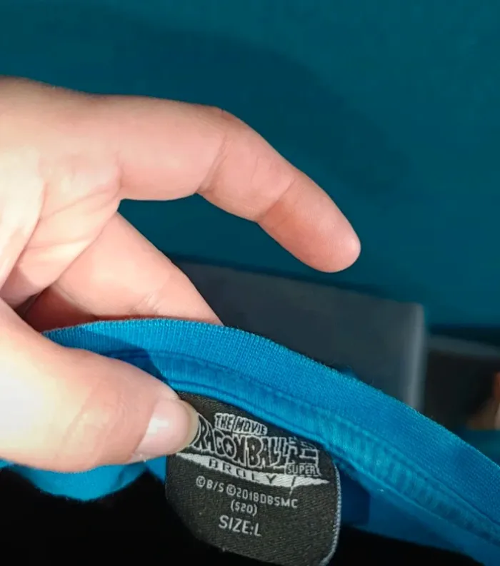 🔗 t-shirt dragon ball taille L 💜 - photo numéro 3