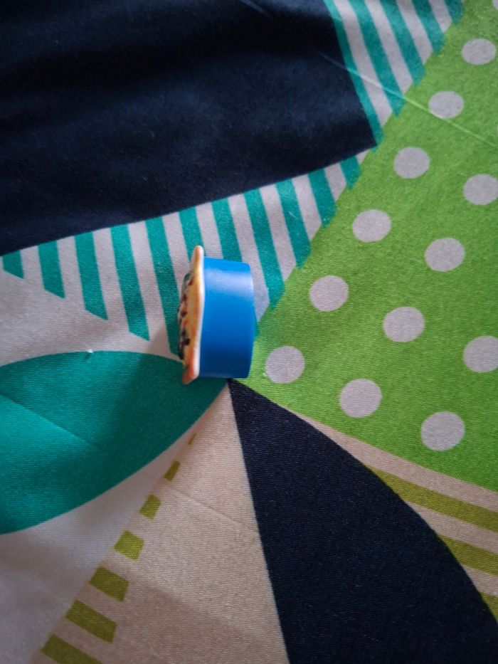 Figurine Ruben la pat patrouille avec mini compartiment - photo numéro 2