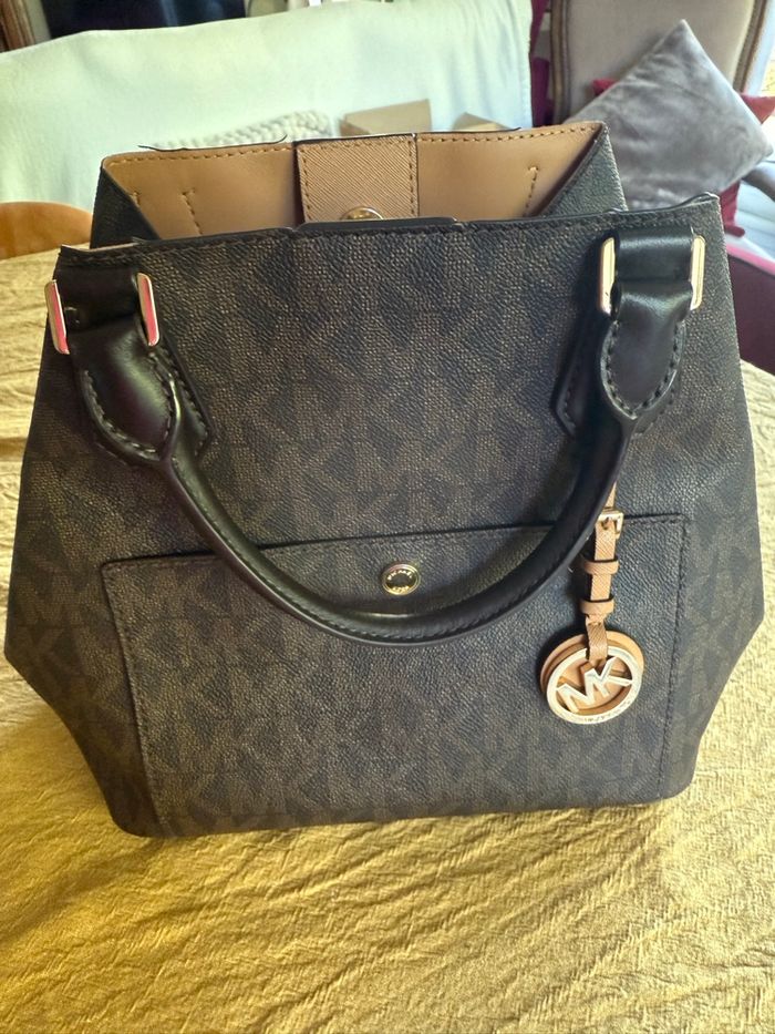 Sac Mickael kors marron