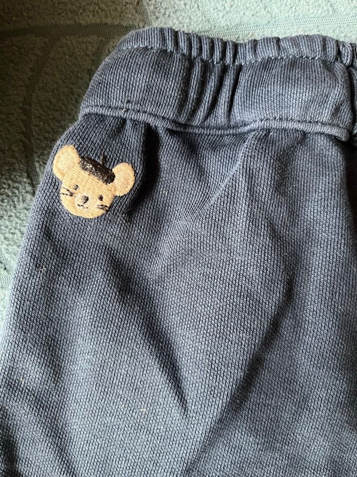 Lot de 4 joggings 9 mois - photo numéro 3