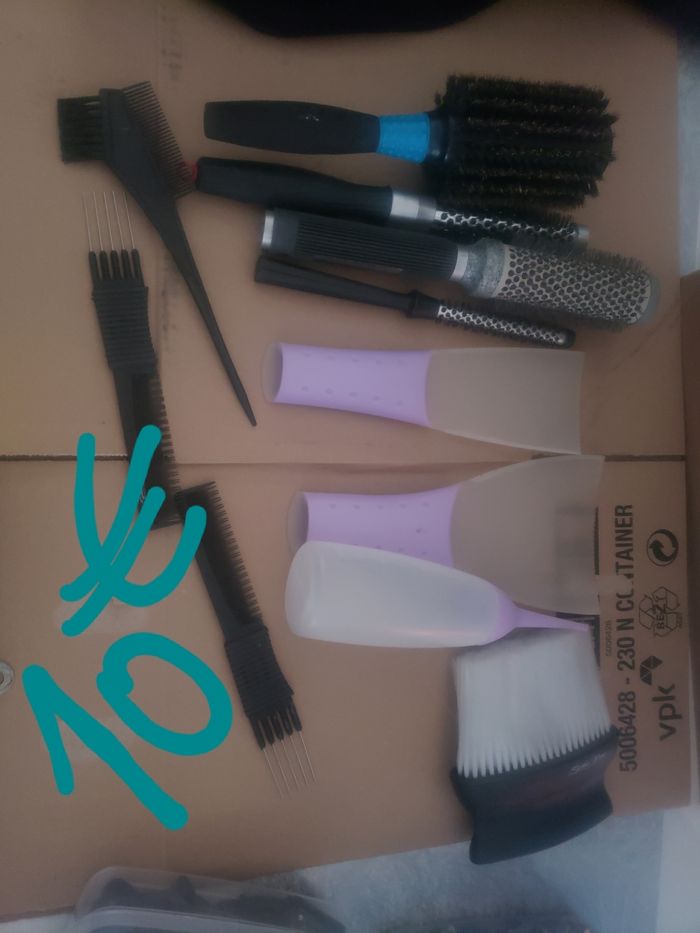 Vend accessoires de coiffure - photo numéro 6