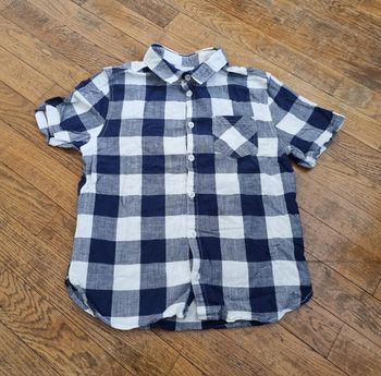 chemise à carreaux manche courte blanc et bleu monoprix taille 10ans