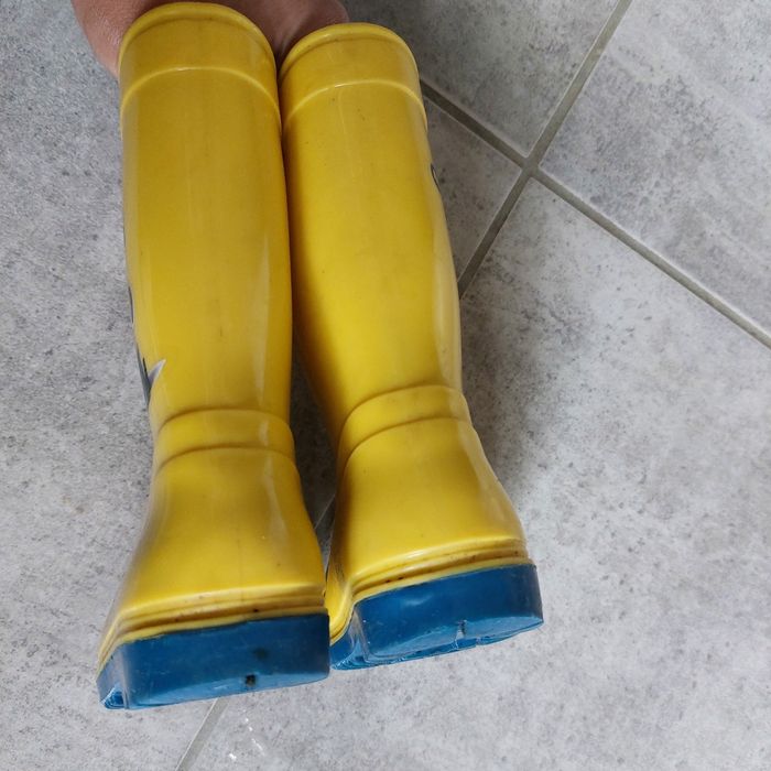 Bottes de pluie minions pointure 25 - photo numéro 4