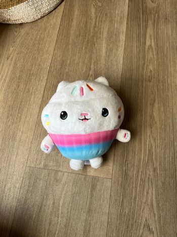Peluche gabby’s dollhouse