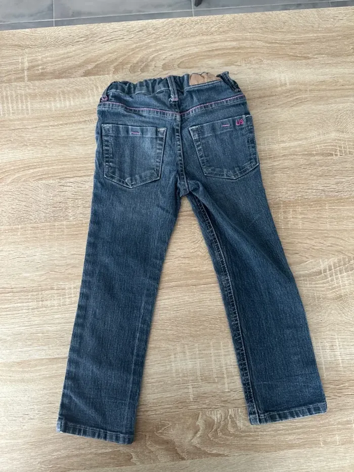 Vend jean taille 4 ans marque USDENIM en très bonne état - photo numéro 2