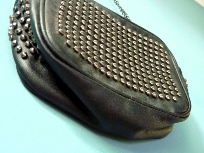 Sac pochette femme noir cloute chaine rock bandoulière neuf - photo numéro 3