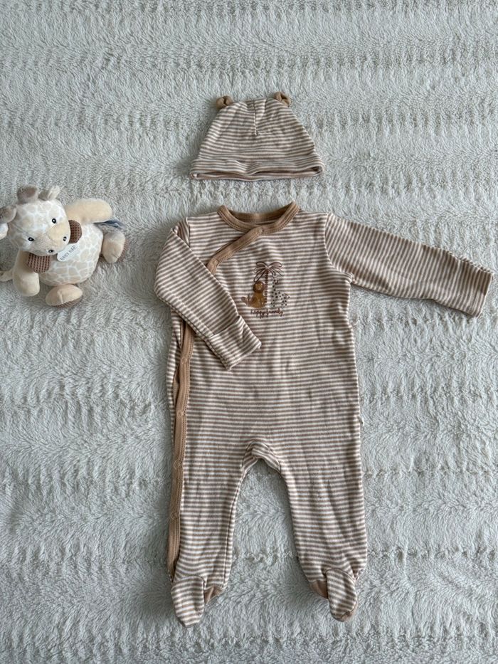 Grenouillère/pyjama en coton et son bonnet