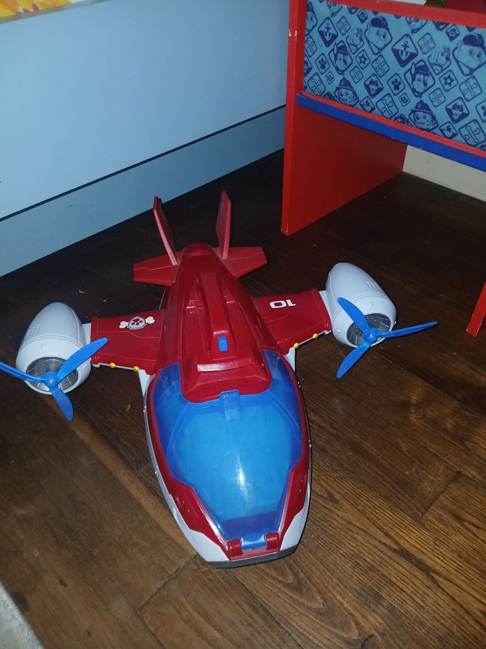 Avion pat patrouille