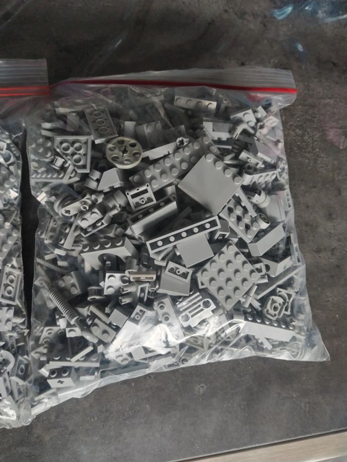 Lego vrac lot 2kg gris clair - photo numéro 4