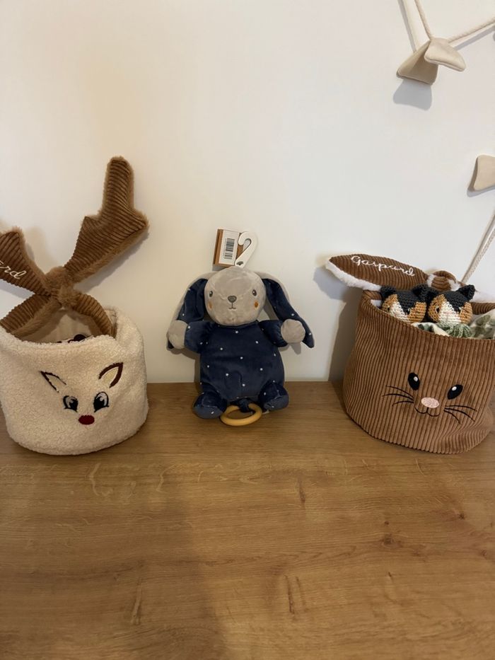 Jouet musical pour bébé - bleu & gris