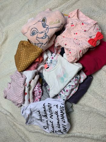 Lot vêtements 3 à 6 mois