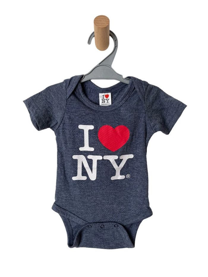 (NEUF) Body manches courtes "I love NY" - 6 mois - photo numéro 2