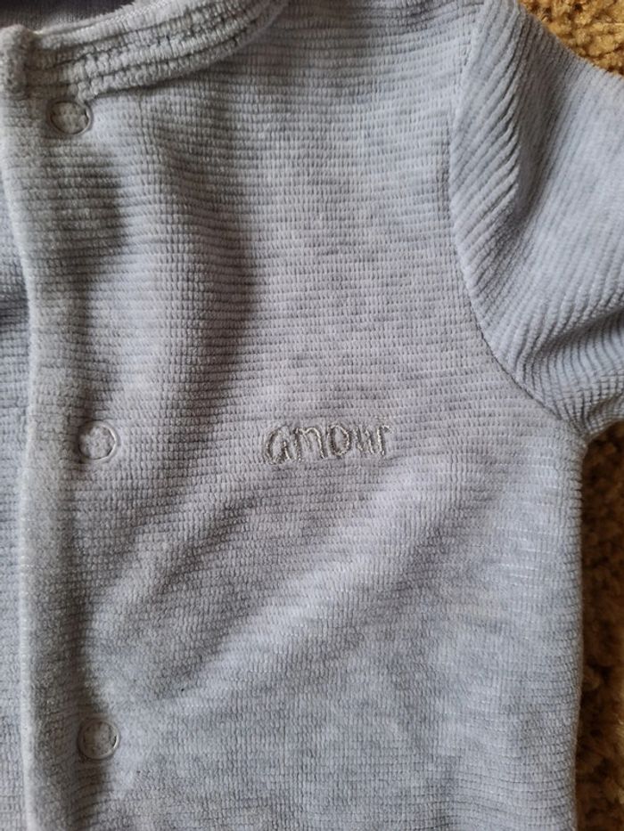 Pyjama - photo numéro 2