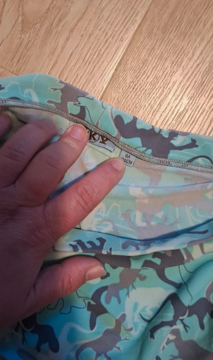 Lot 4 maillots de bain 8ans - photo numéro 3