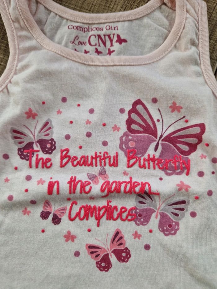 Lot tops 4 ans en très bon état - photo numéro 3