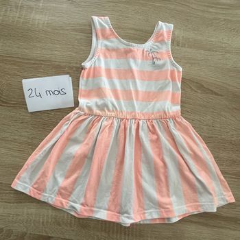Robe à rayure