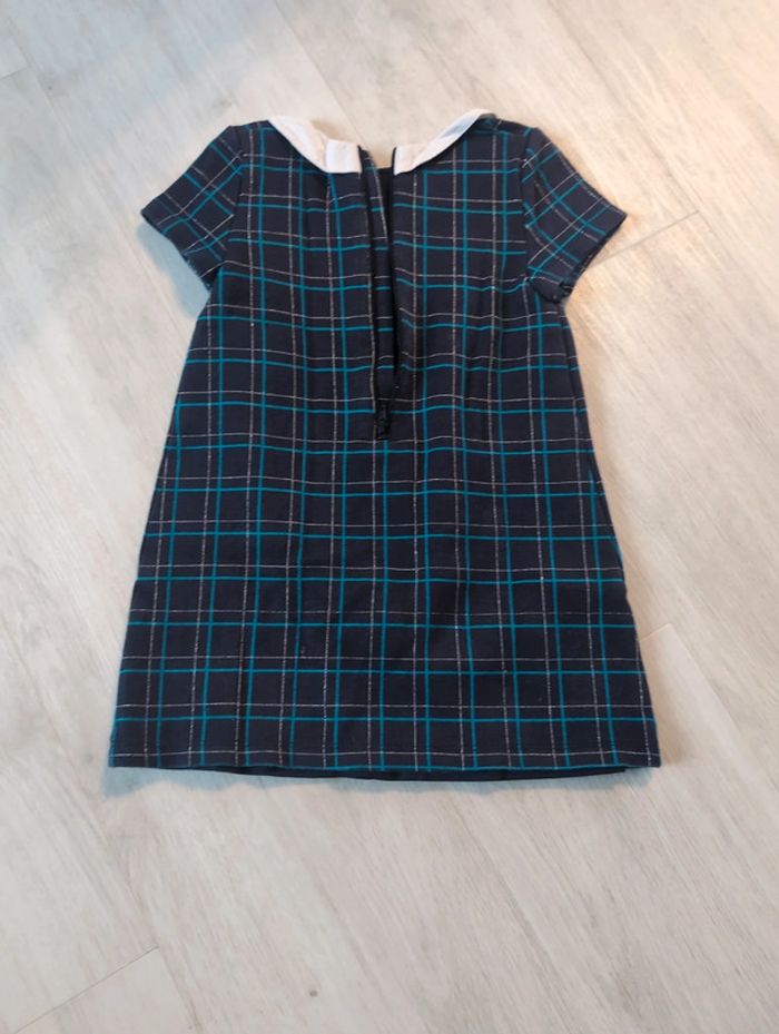 Robe droite bleu marine - photo numéro 2