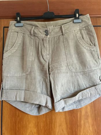 Short beige 38 B Young