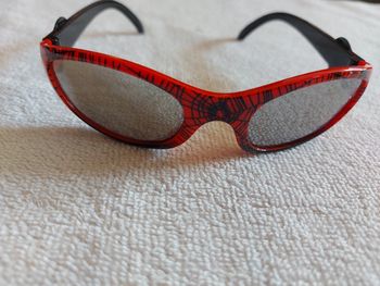 Lunettes de soleil spiderman