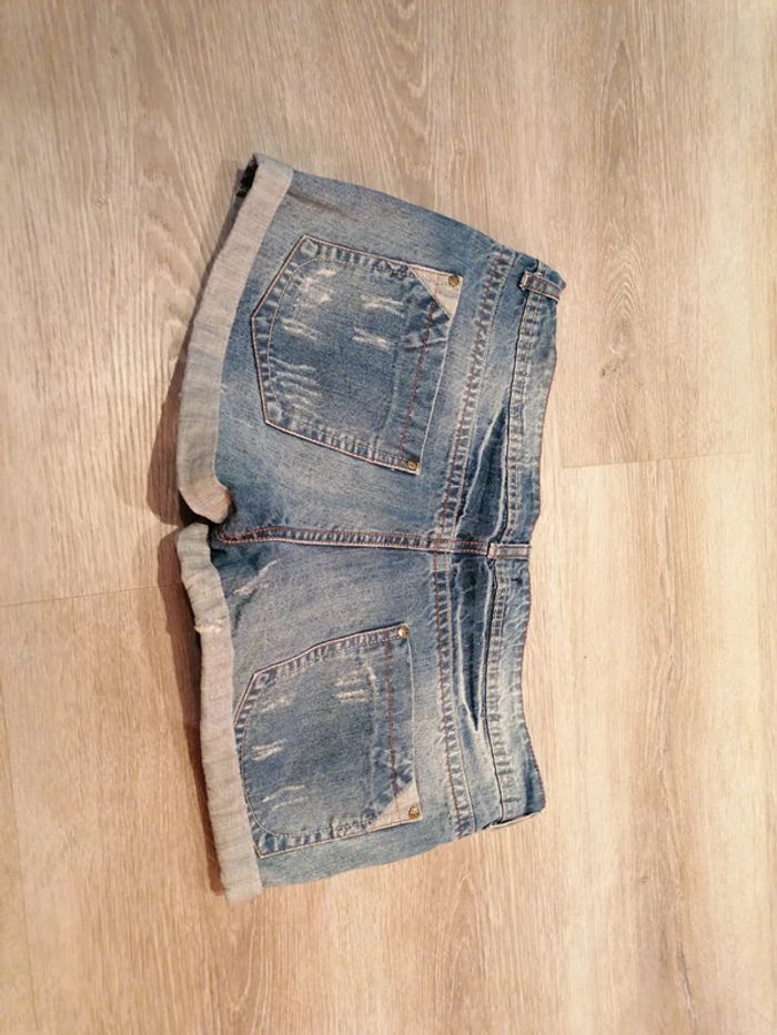 Short court Jean - photo numéro 3