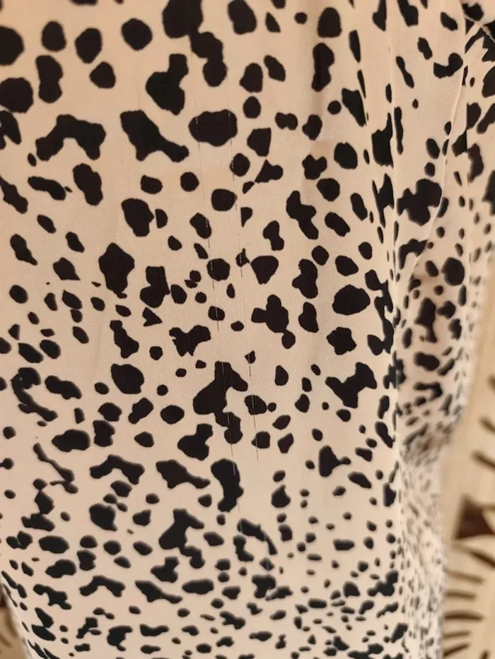 Robe imprimée, satin Taille M Forever 21 - photo numéro 10