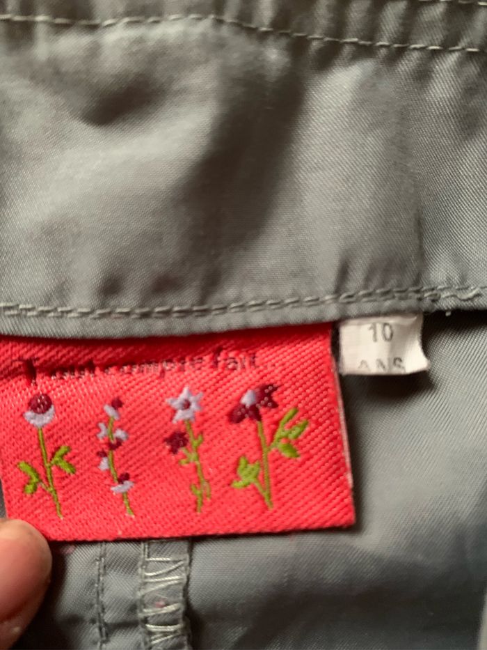 Jolie robe légère 10 ans - photo numéro 3