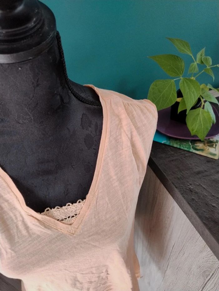Très joli t-shirt femme 🌺 - photo numéro 4