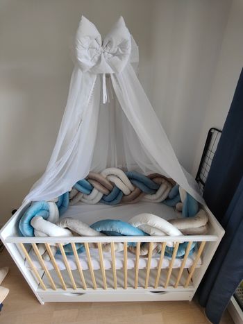 Tresse de lit bébé