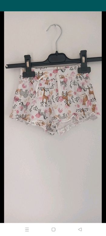 Short Primark en 9-12 mois