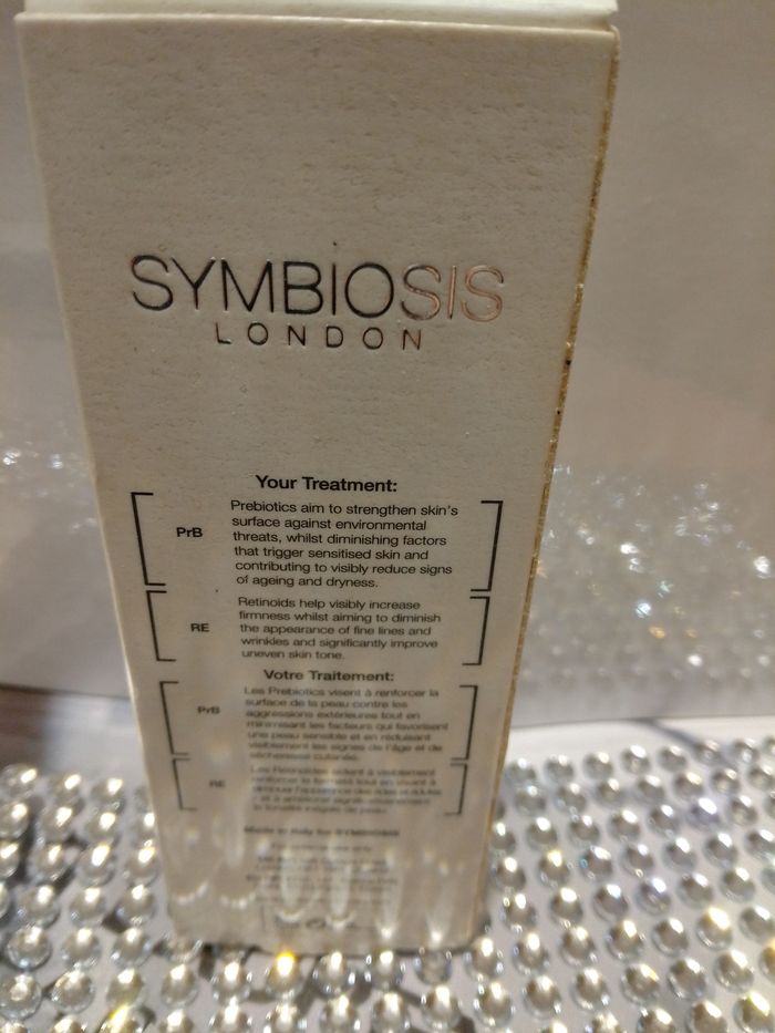 Soin contour yeux - photo numéro 2