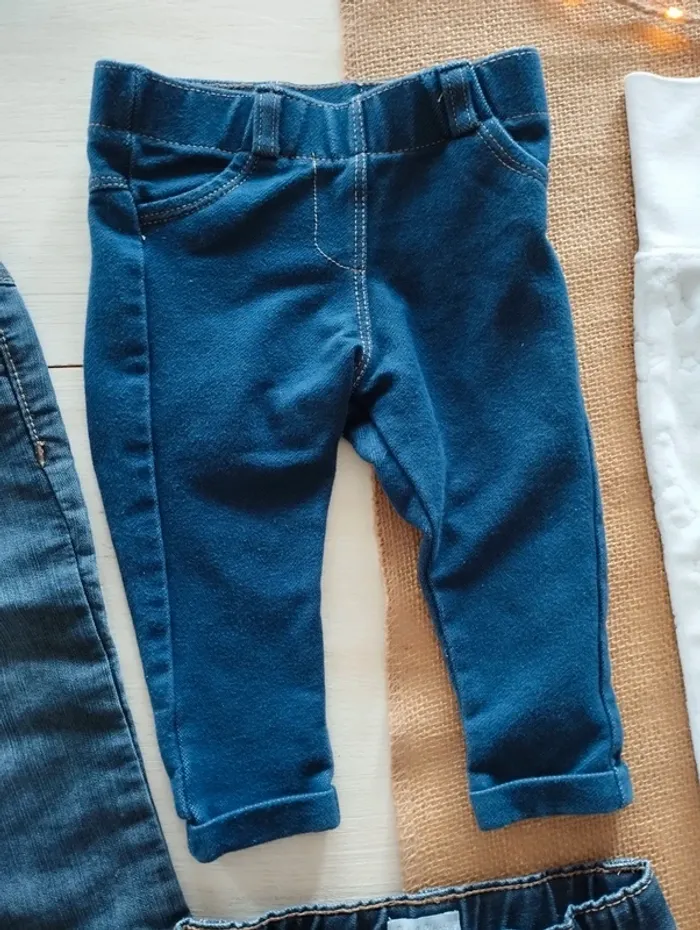 Lot 5 pantalons bébé fille, 6 mois - photo numéro 2