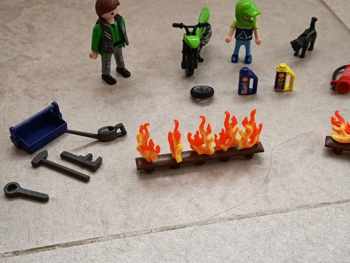 Calendrier avent playmobil pompier 5495 - photo numéro 2