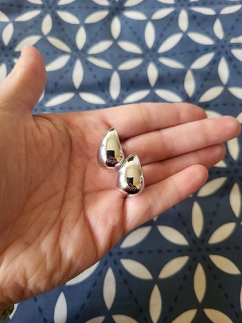 Boucles d'oreilles gouttes d'eau argentées