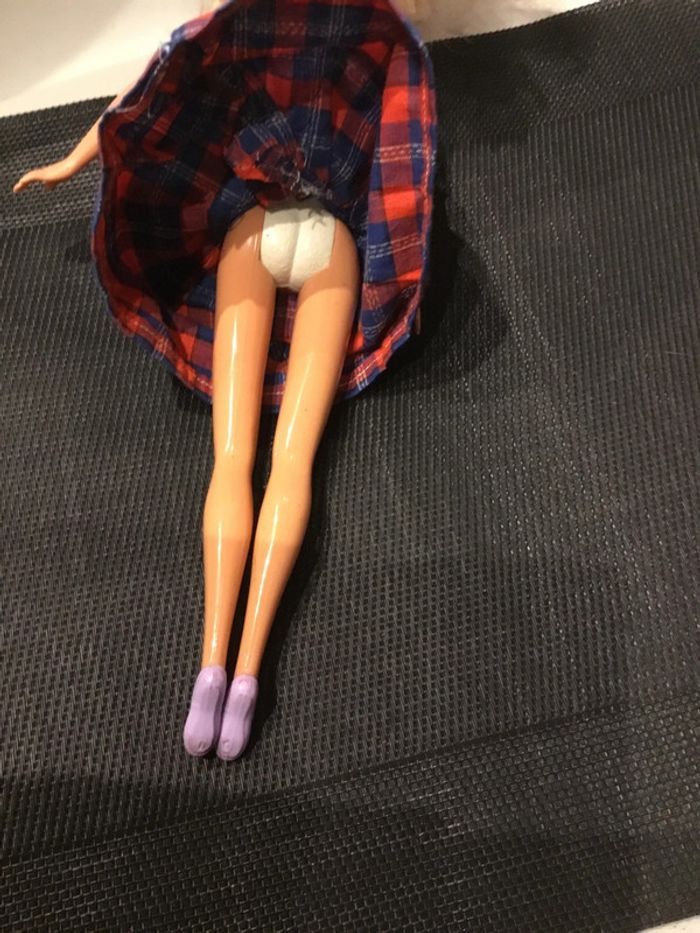 Poupée Barbie vintage avec vêtements accessoires Mattel - photo numéro 8