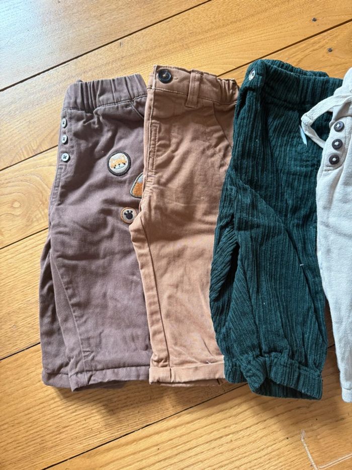Pantalons en très bon état taille 6 mois - photo numéro 3