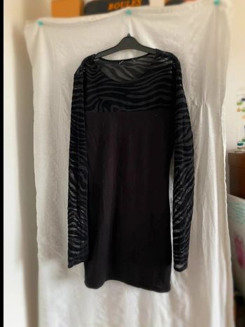 Robe noir