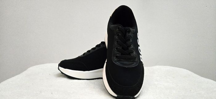 Hugo Boss Kids – Baskets BOSS logo noir/blanc – Pointure 29 - photo numéro 2