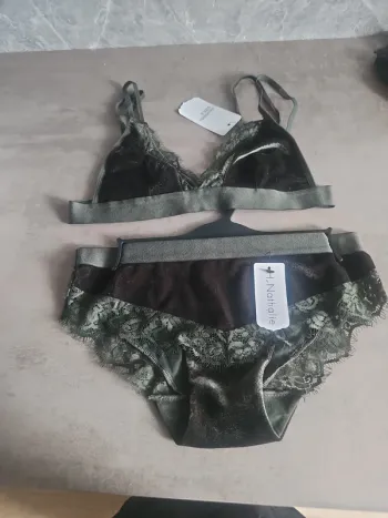 Soutien gorge et culotte taille s