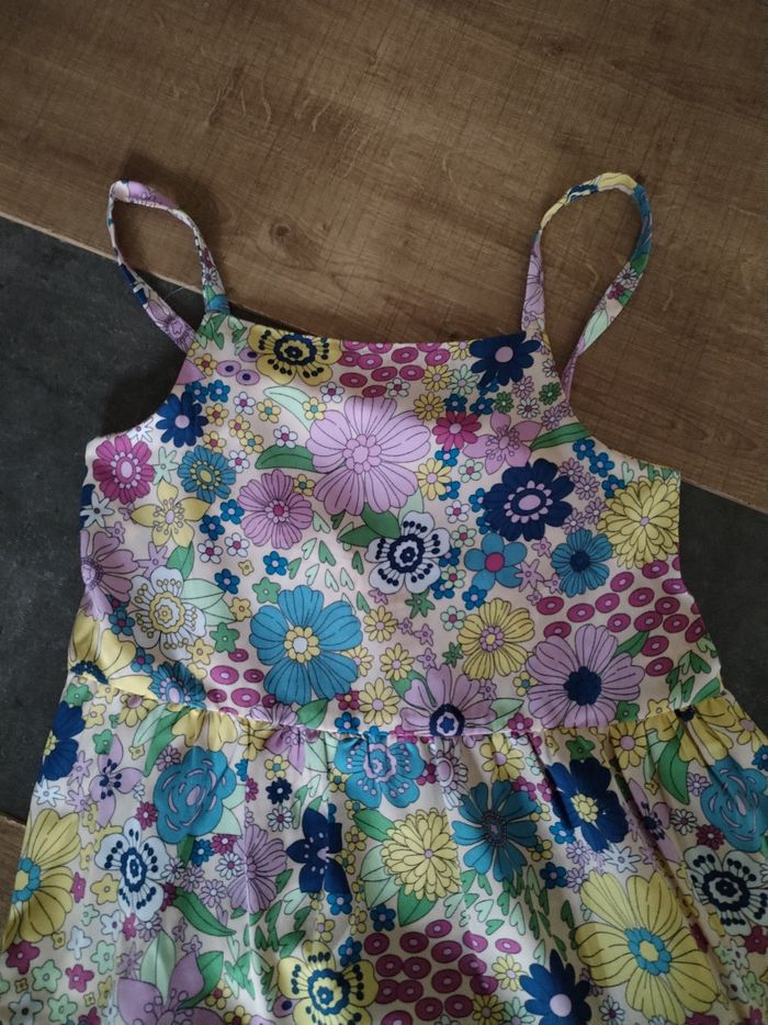 Robe été fleurie 8 ans - photo numéro 3