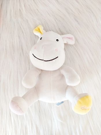 Peluche hippopotame blanc Dodie