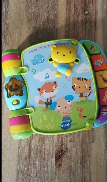 Livre musical de la marque VTech