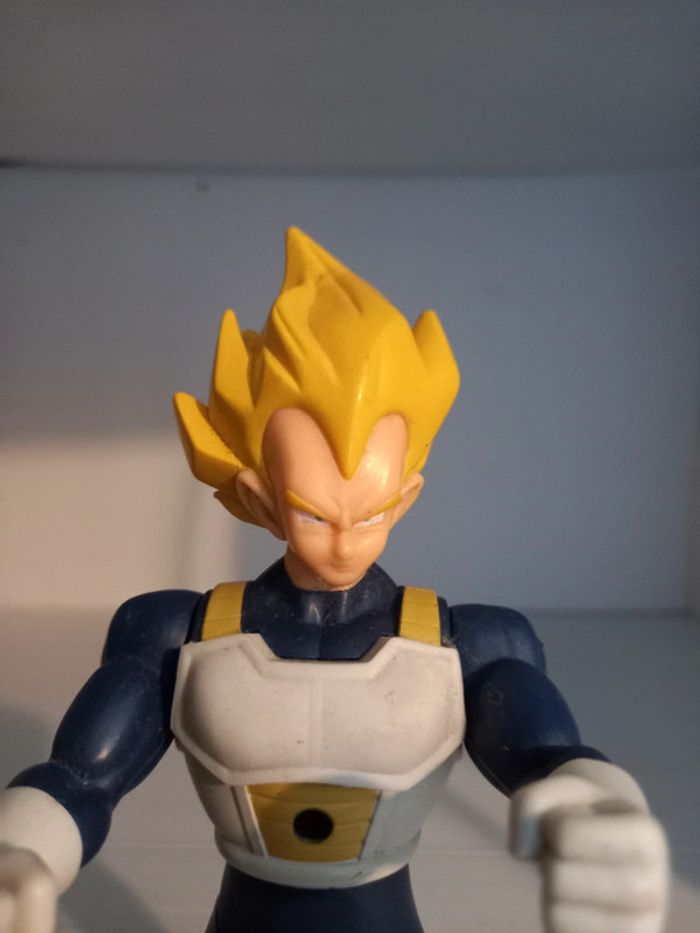 Figurine vegeta super sayan - photo numéro 2