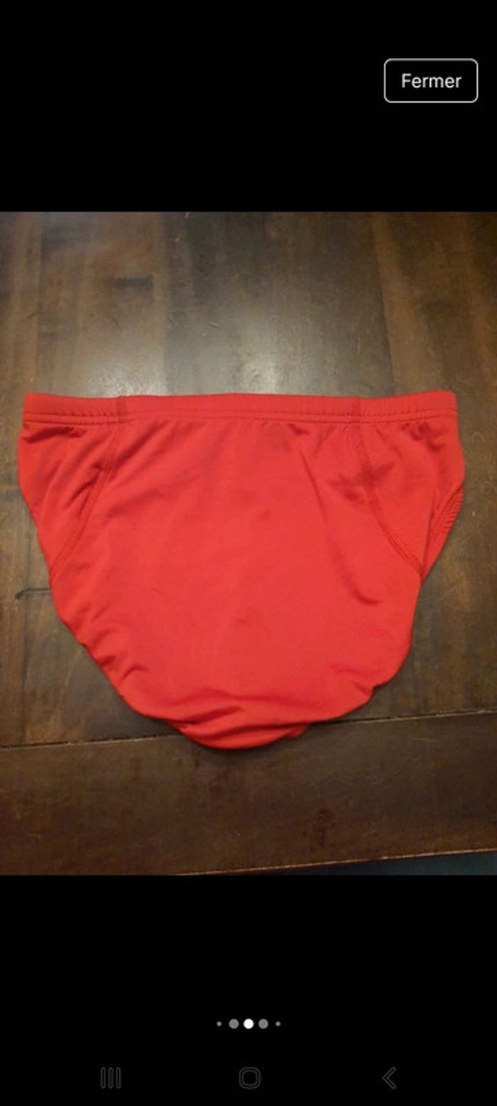 Short de course Nike rouge femme XS neuf - photo numéro 4