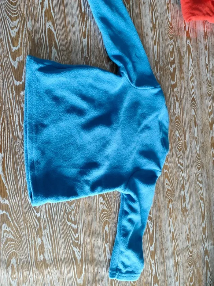 🍁 lot de 2 sweats Mickey taille 18 mois 🍁 - photo numéro 8